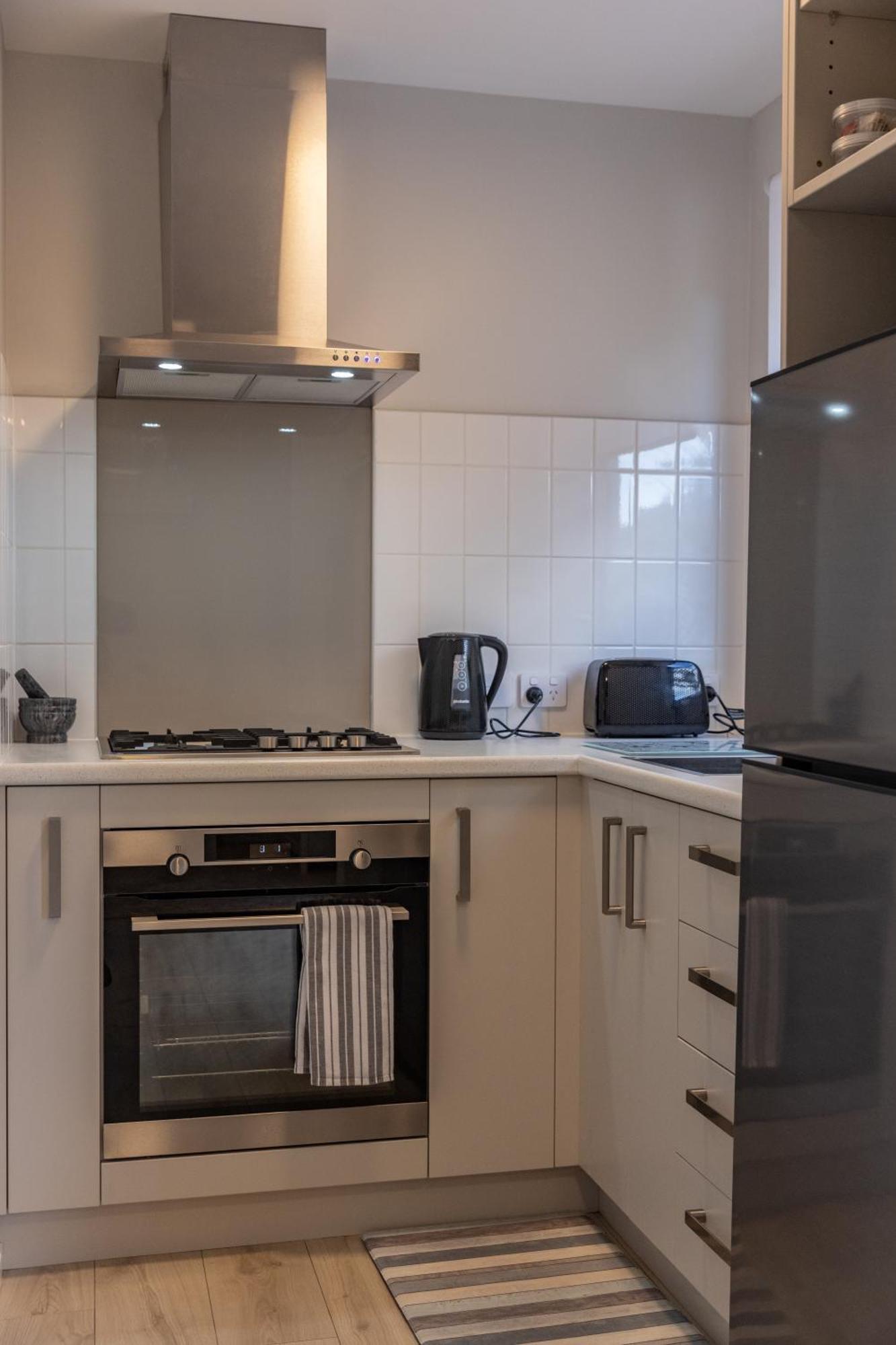 Back Garden Flat With Free On Street Parking And Fiber Wifi - 15 Mins To Ferry, Stadium, Cbd เวลลิงตัน ภายนอก รูปภาพ